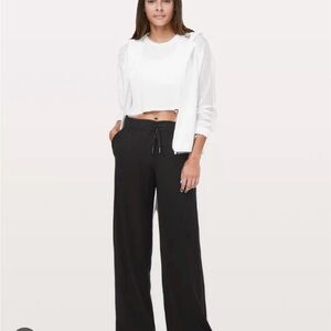 Lululemon OnThe Fly pant size 12 black